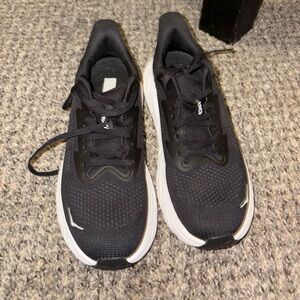 Hoka Arahi 7 - BRAND NEW